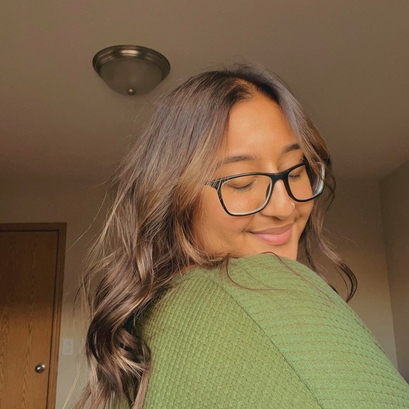 Meet your Posher, Priya - Picture 1 of 1